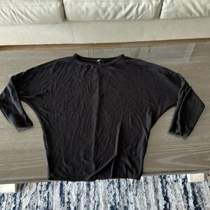 Papaya lightweight sweater size large